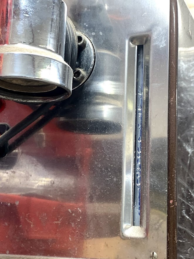 Water level indicator in my Olympia Cremina not moving